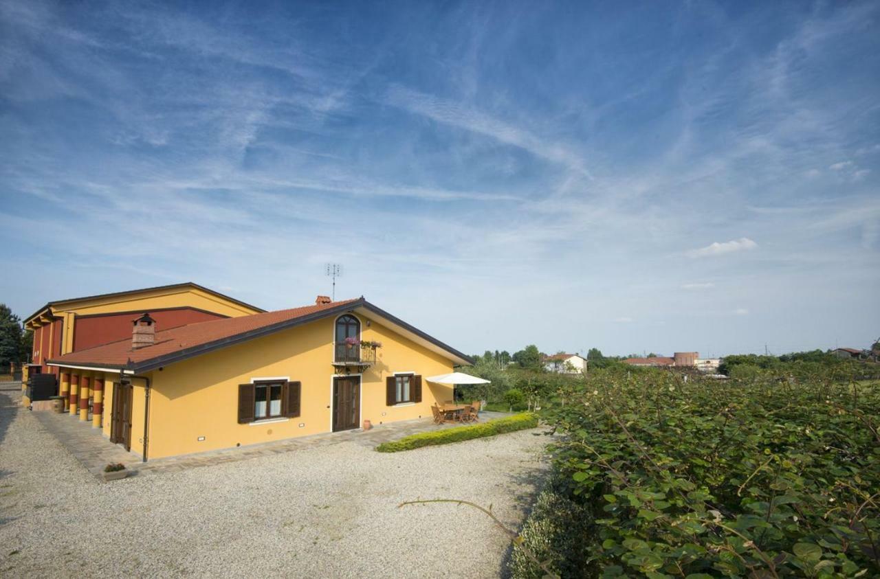 Agrialpi By Salfrutta Bed & Breakfast Bricherasio Ngoại thất bức ảnh